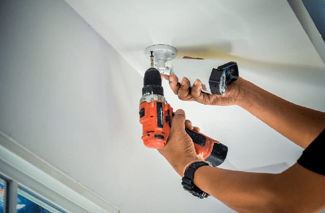 surveillance-system-installation-650 x427 surveillance-system-installation-650 x427